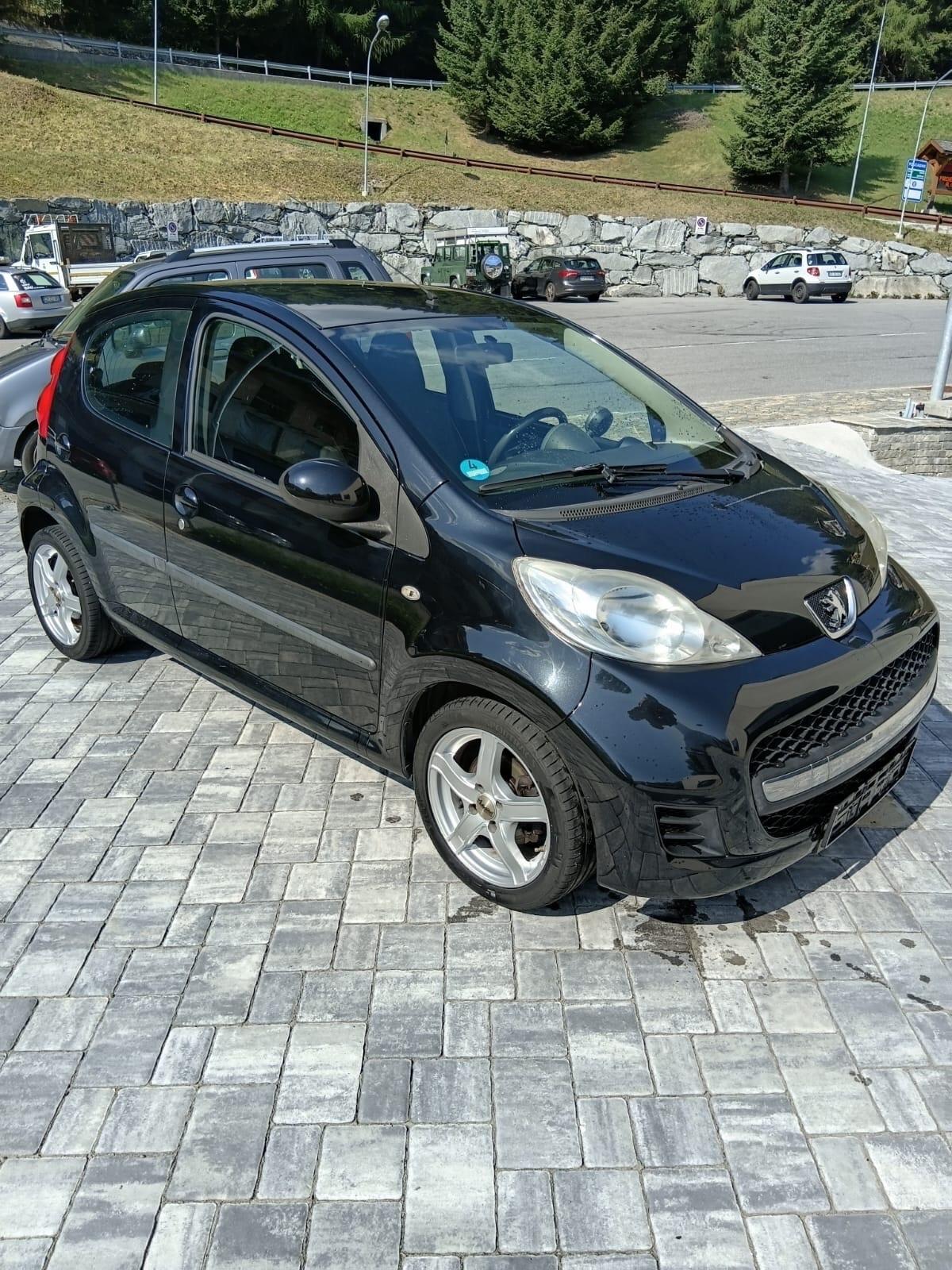 Peugeot 107 1.0 68CV 5p. Plaisir