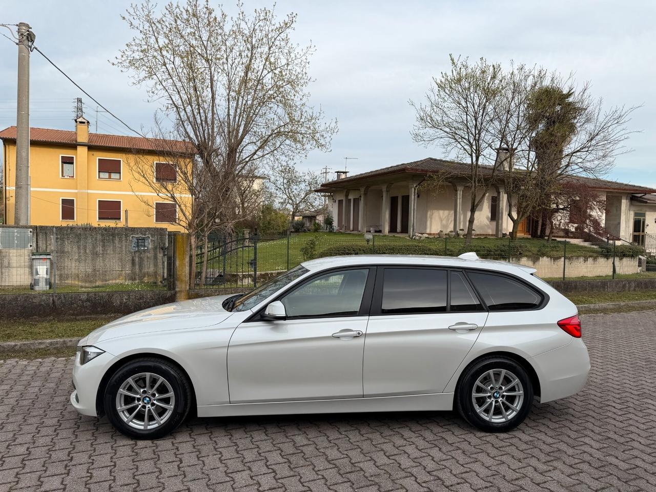 Bmw 316d Touring Automatic Navi