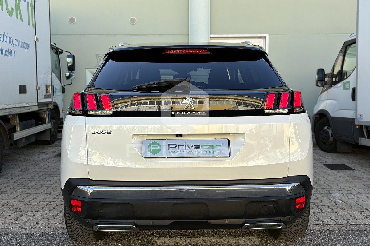 PEUGEOT 3008 BlueHDi 130 S&S EAT8 Allure