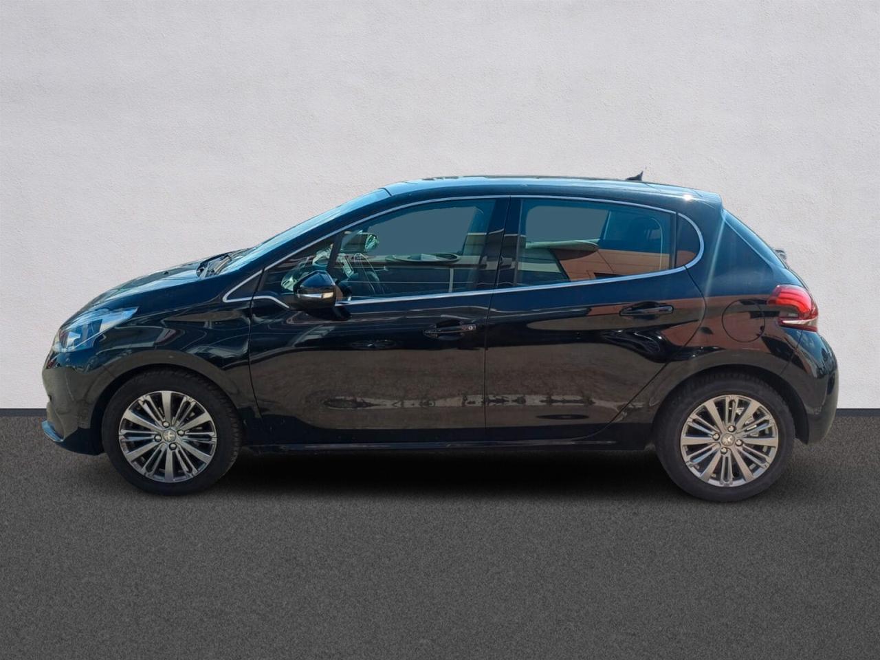 Peugeot 208 -2019 | da 146 € al mese