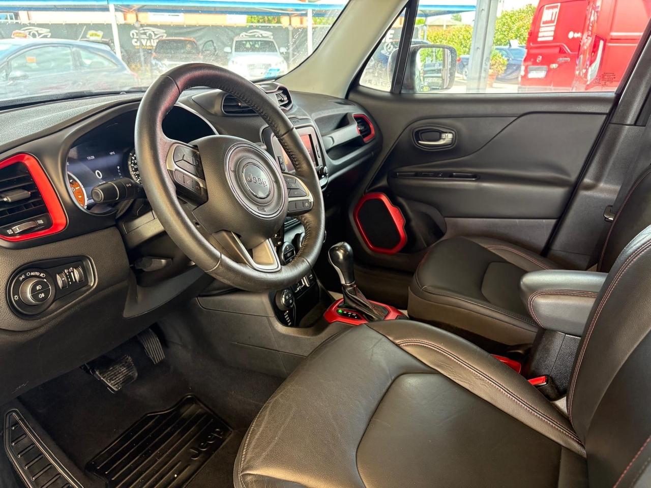 Jeep Renegade 2.0 Mjt 170CV 4WD Active Drive Low Trailhawk