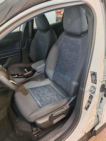 Alfa Romeo Junior 1.2 Hybrid 48V 145cv Edct6