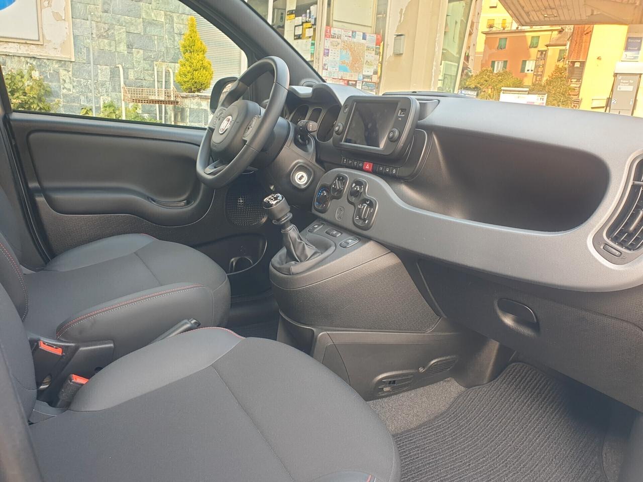 Fiat Panda 1.0 FireFly S&S Hybrid Sport grigio opaco