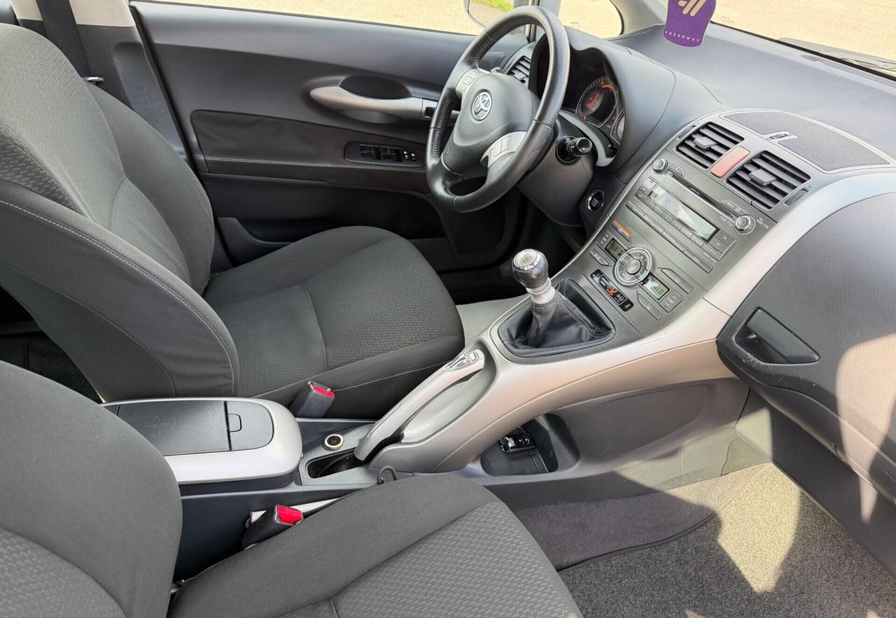 Toyota Auris 110 mila km garanzia 12 Mesi