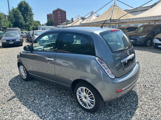 Lancia Ypsilon 1.2 Argento