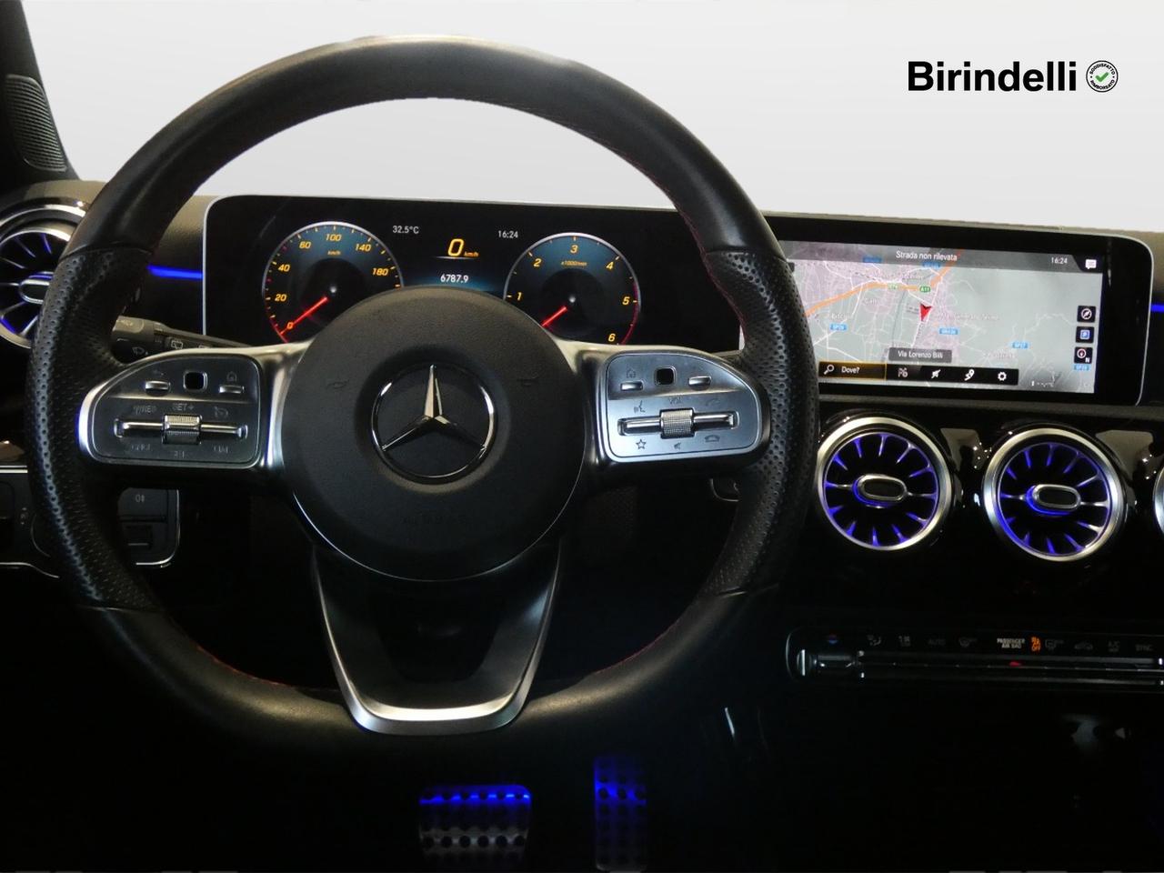 Mercedes-Benz Classe A (W177) - A 220 d Automatic Premium