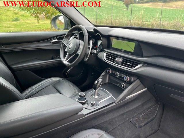 ALFA ROMEO Stelvio 2.2 Turbodiesel 180 CV AT8 RWD Executive