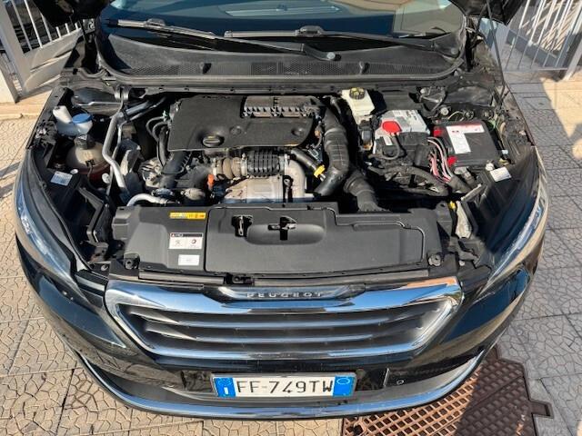 Peugeot 308 BlueHDi 120 S&S EAT6 SW Allure