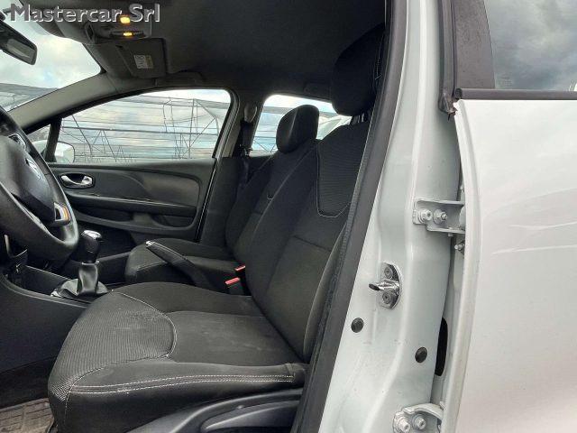 RENAULT Clio 1.5 dci 90CV LIFE Autocarro n1 5 posti - FX248EH