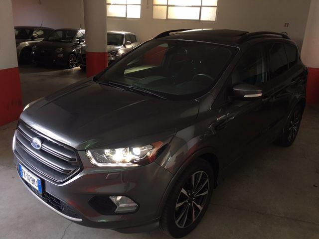 FORD Kuga 2.0 TDCI 150cv 4WD Powershift ST-Line FULL OPT