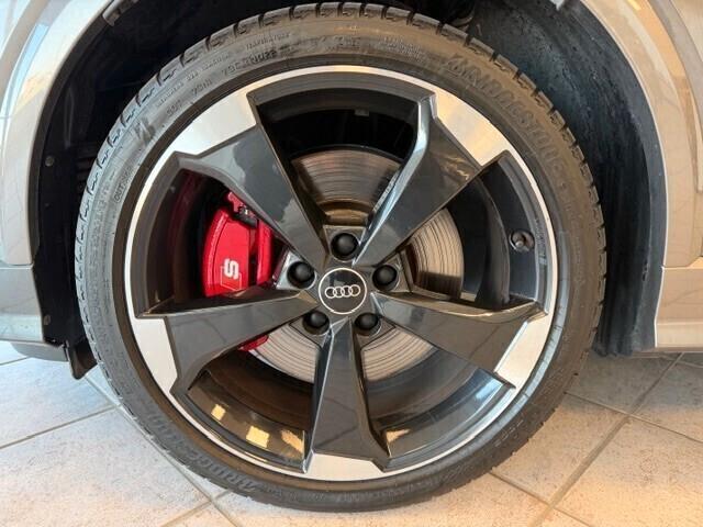 Audi Q2 SQ2 TFSI quattro S tronic