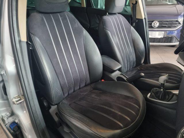 LANCIA Delta 1.9 MJT Twinturbo DPF Oro