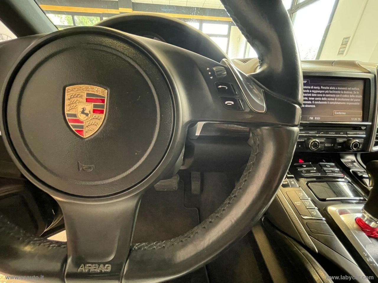 PORSCHE Cayenne 3.0 Diesel