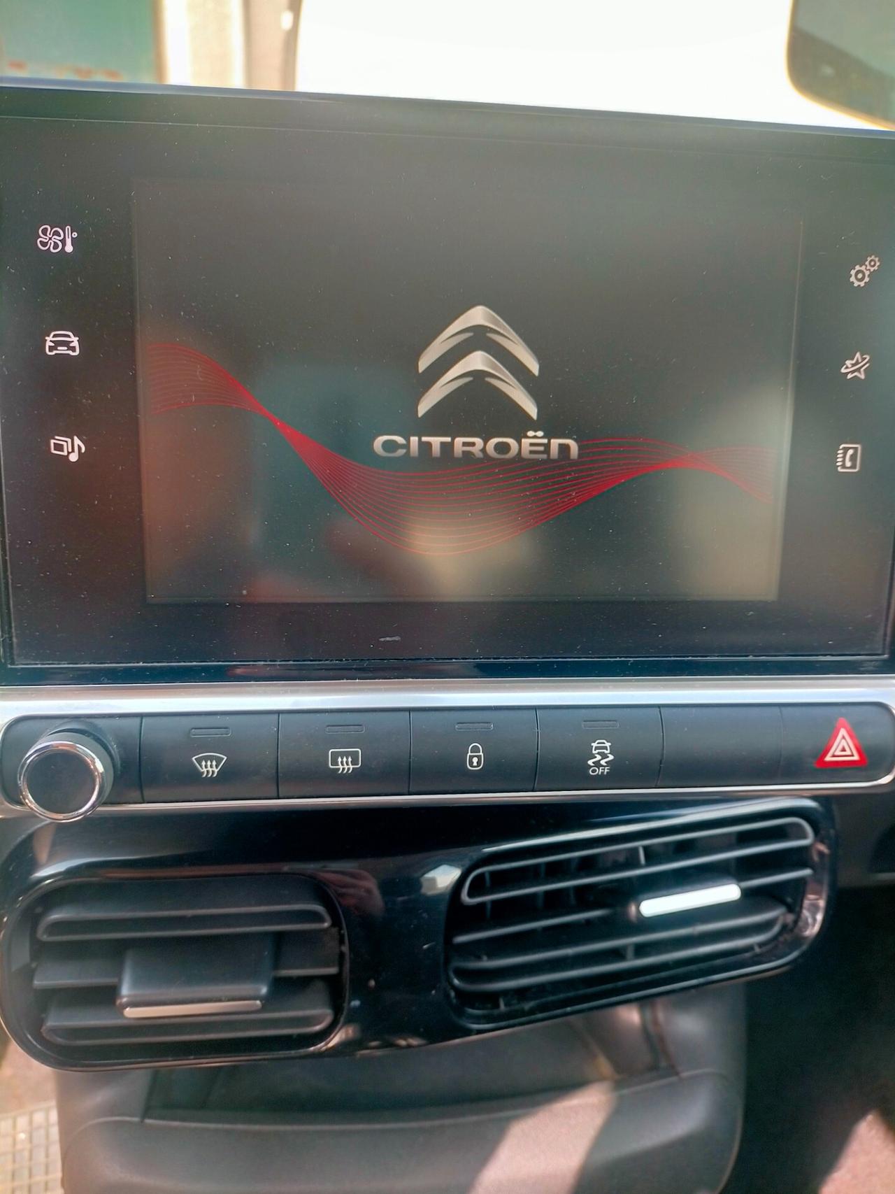 Citroen C4 Cactus BlueHDi 100 Shine