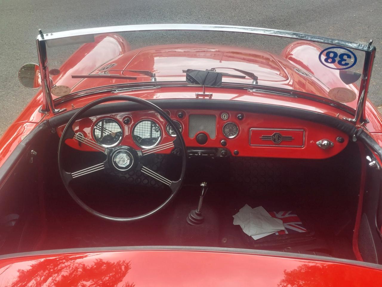 Mg MGA 1500 ASi oro