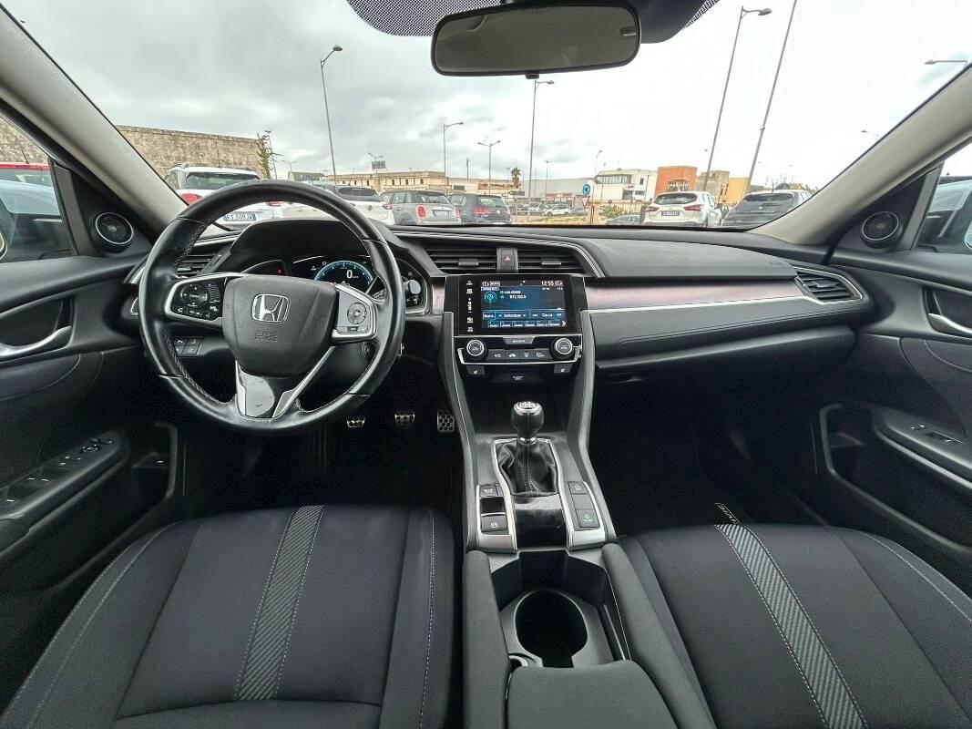 Honda Civic X 2017 4p Civic 4p 1.5 Elegance Navi