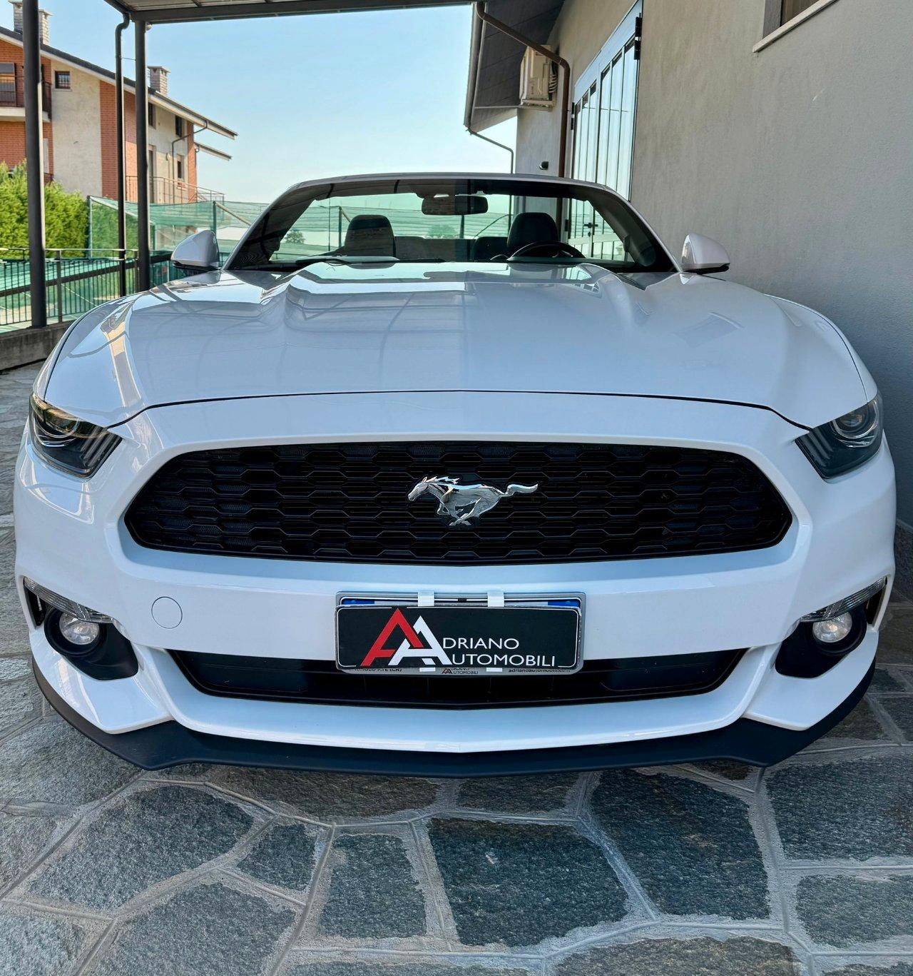 Ford Mustang Convertible 2.3 ecoboost 317cv