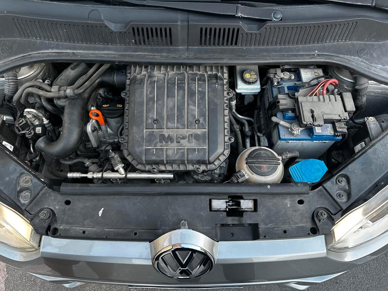 Volkswagen up! 1.0 Benz/ Metano