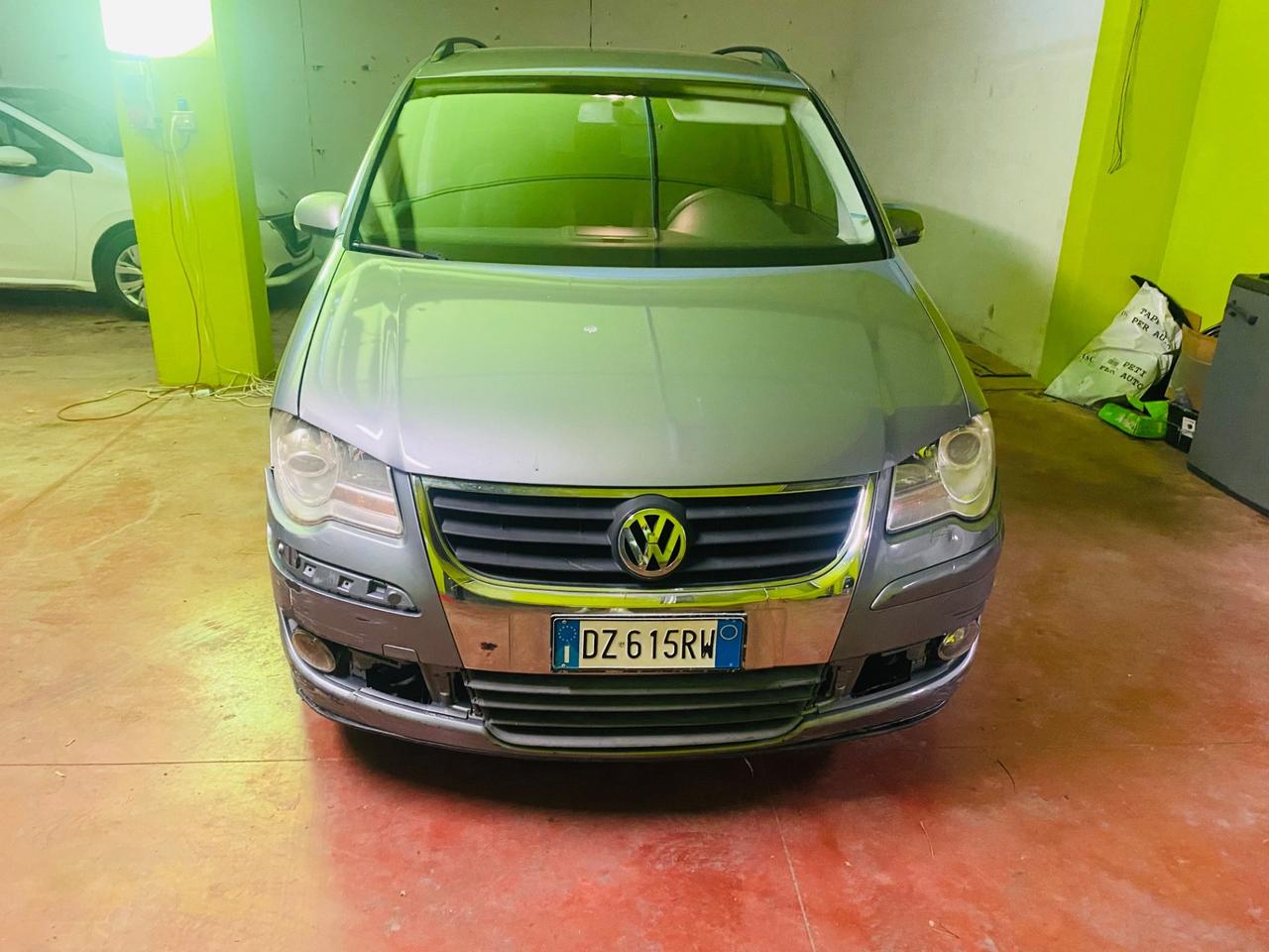 Volkswagen Touran 2.0 Trendline Ecofuel