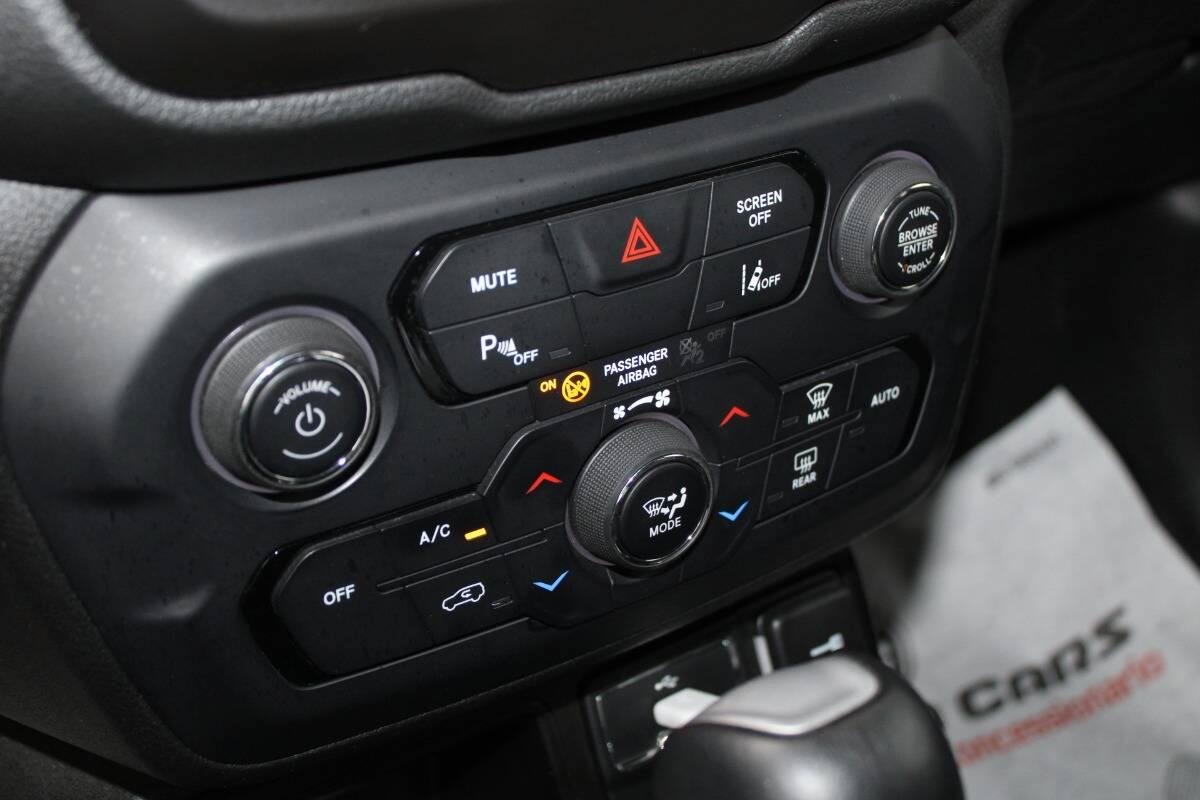 Jeep Renegade 1.5 turbo t4 mhev Limited 130cv dct Con CARPLAY