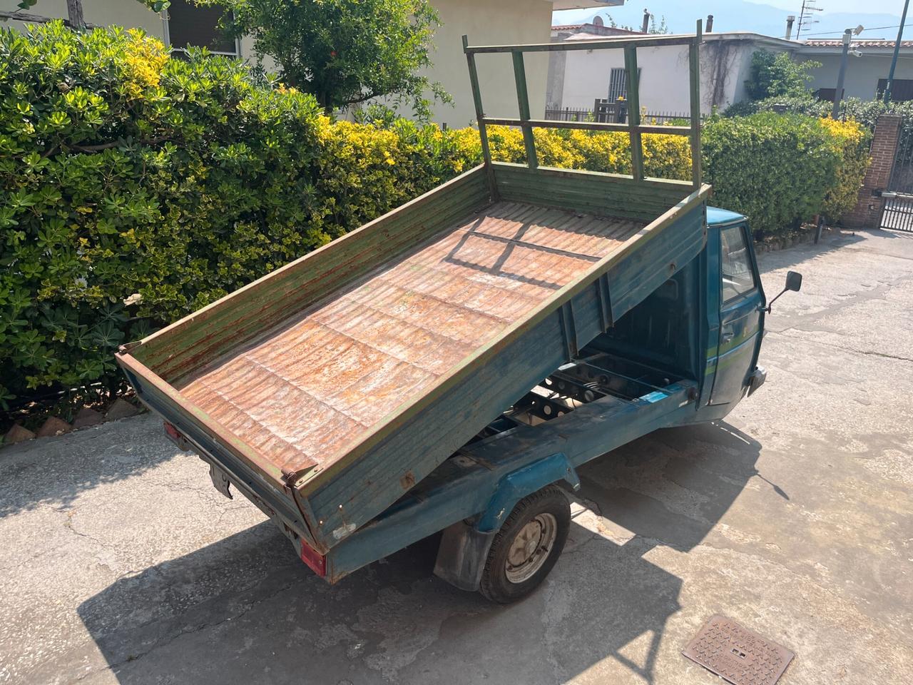Piaggio Ape MAX 9 QUINTALI RIBALTABILE DIESEL 1991