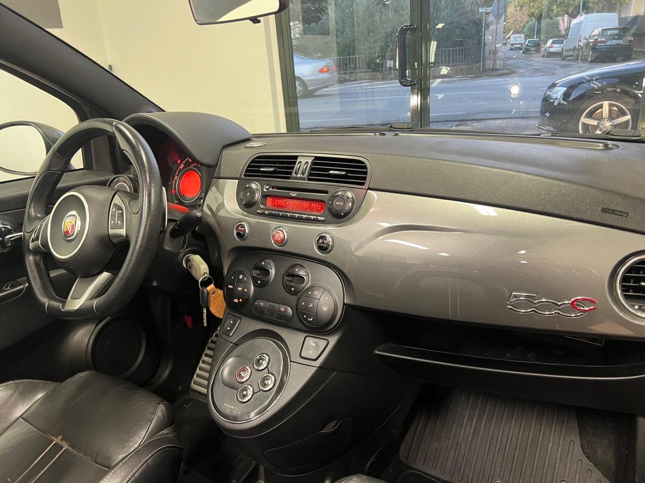 Abarth 500 C 1.4 Turbo T-Jet MTA