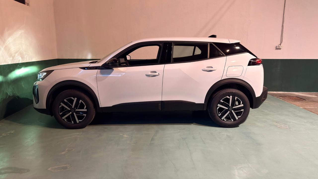 Peugeot 2008 PureTech 100 S&S Style