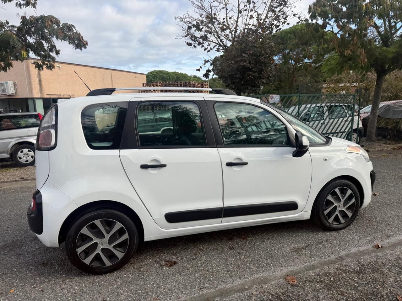 Citroen C3 Picasso 1.4 VTi 95 GPL airdream Seduction