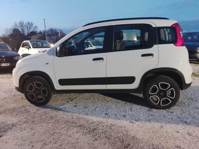 FIAT Panda 0.9 TwinAir Turbo Natural Power City Cross