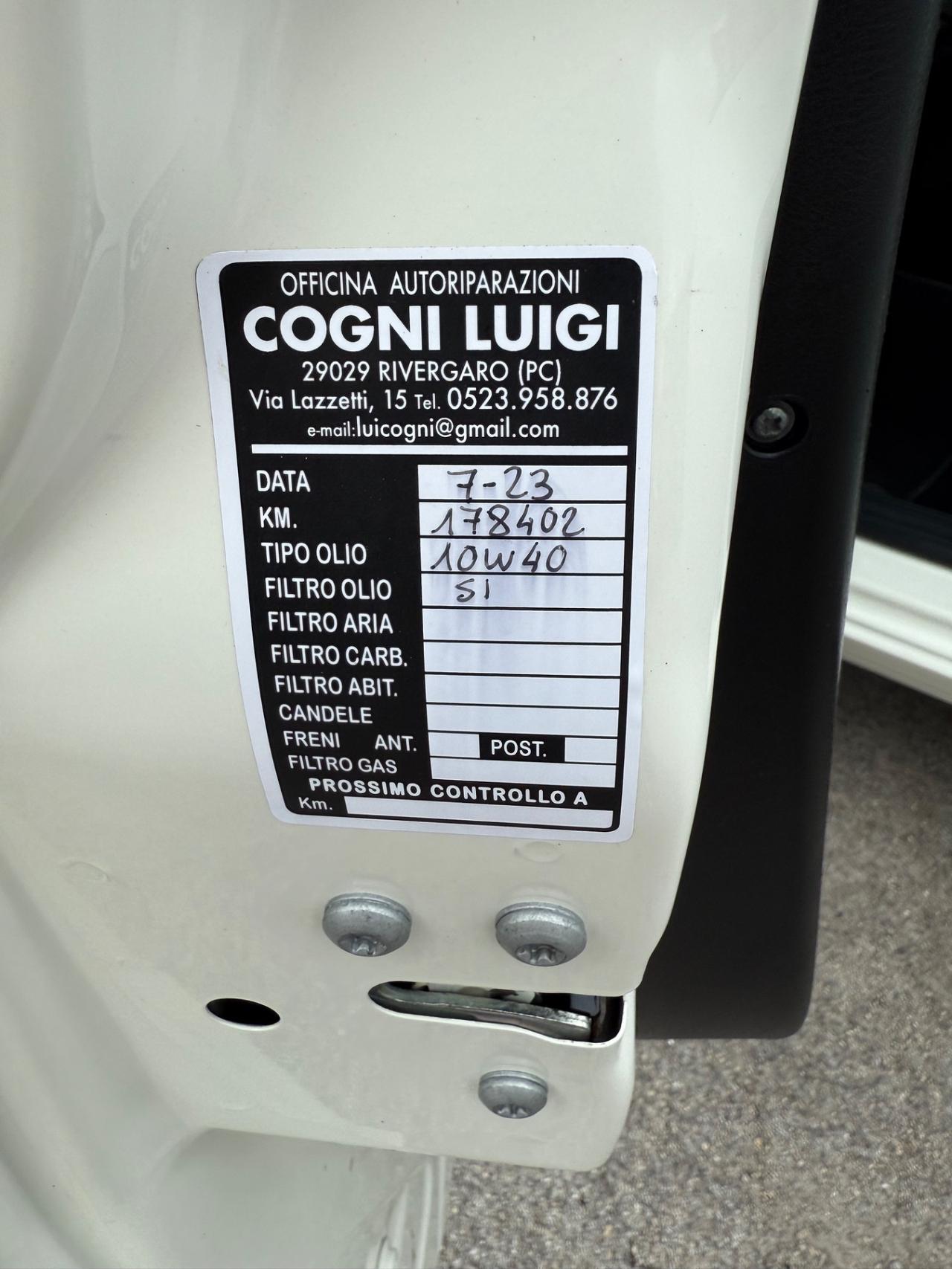 Lancia Ypsilon 1.2 69 CV 5 porte GPL Ecochic Silver