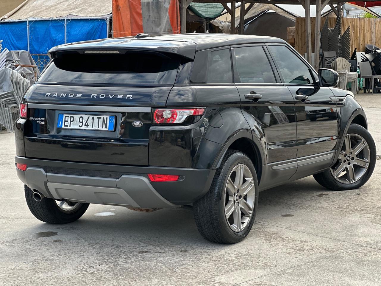 RANGE ROVER EVOQUE 2.2 TD4 150CV PRESTIGE BLACK