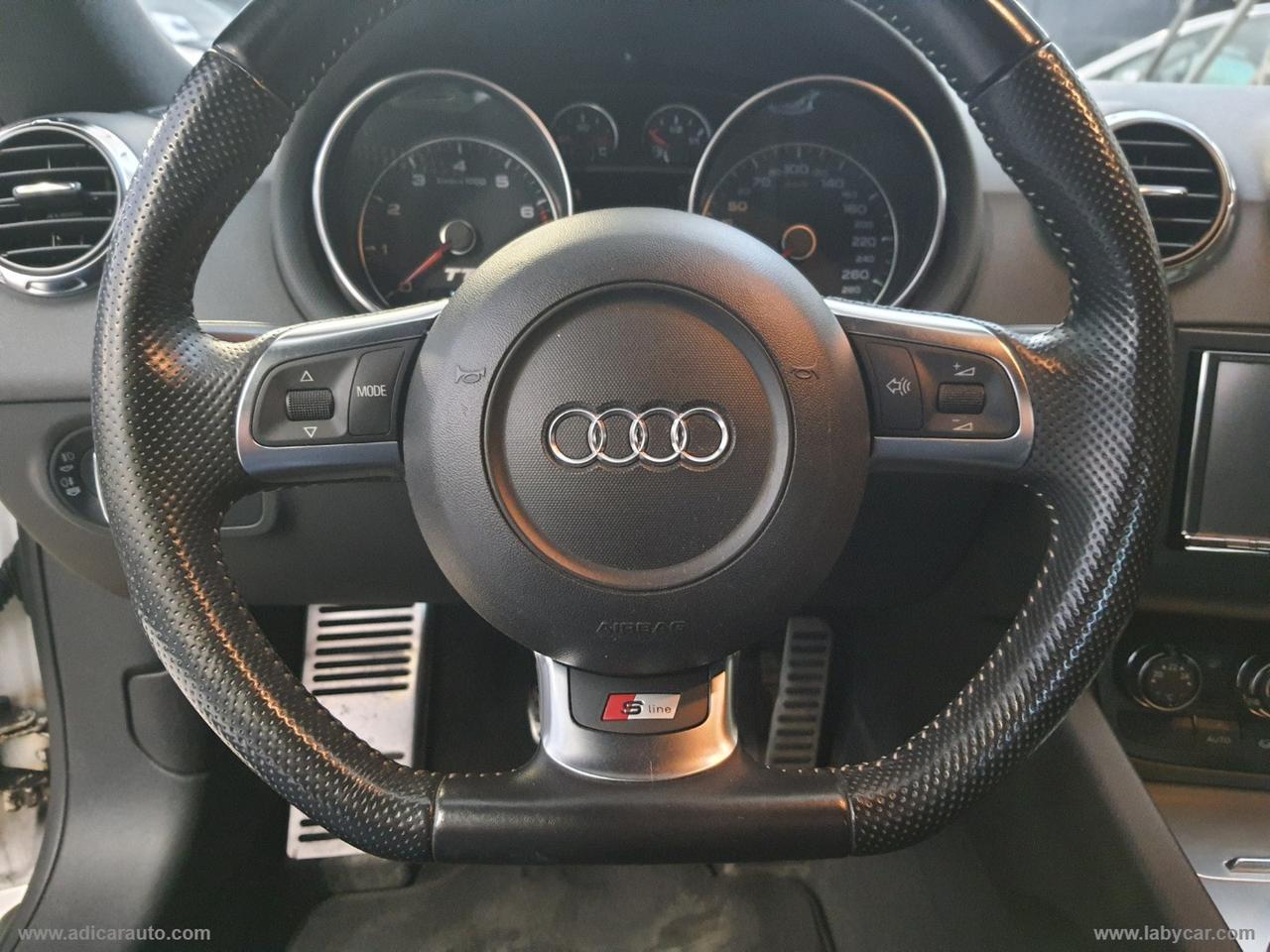 AUDI TT Coupé 2.0 TFSI S-line