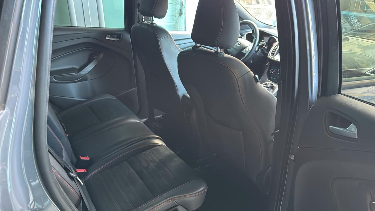 Ford Kuga 1.5 EcoBoost 120 CV S&S 2WD ST-Line