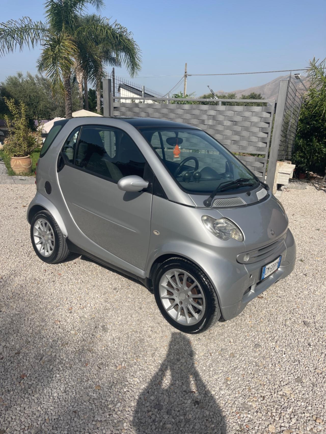 Smart ForTwo 700 coupé passion (45 kW)