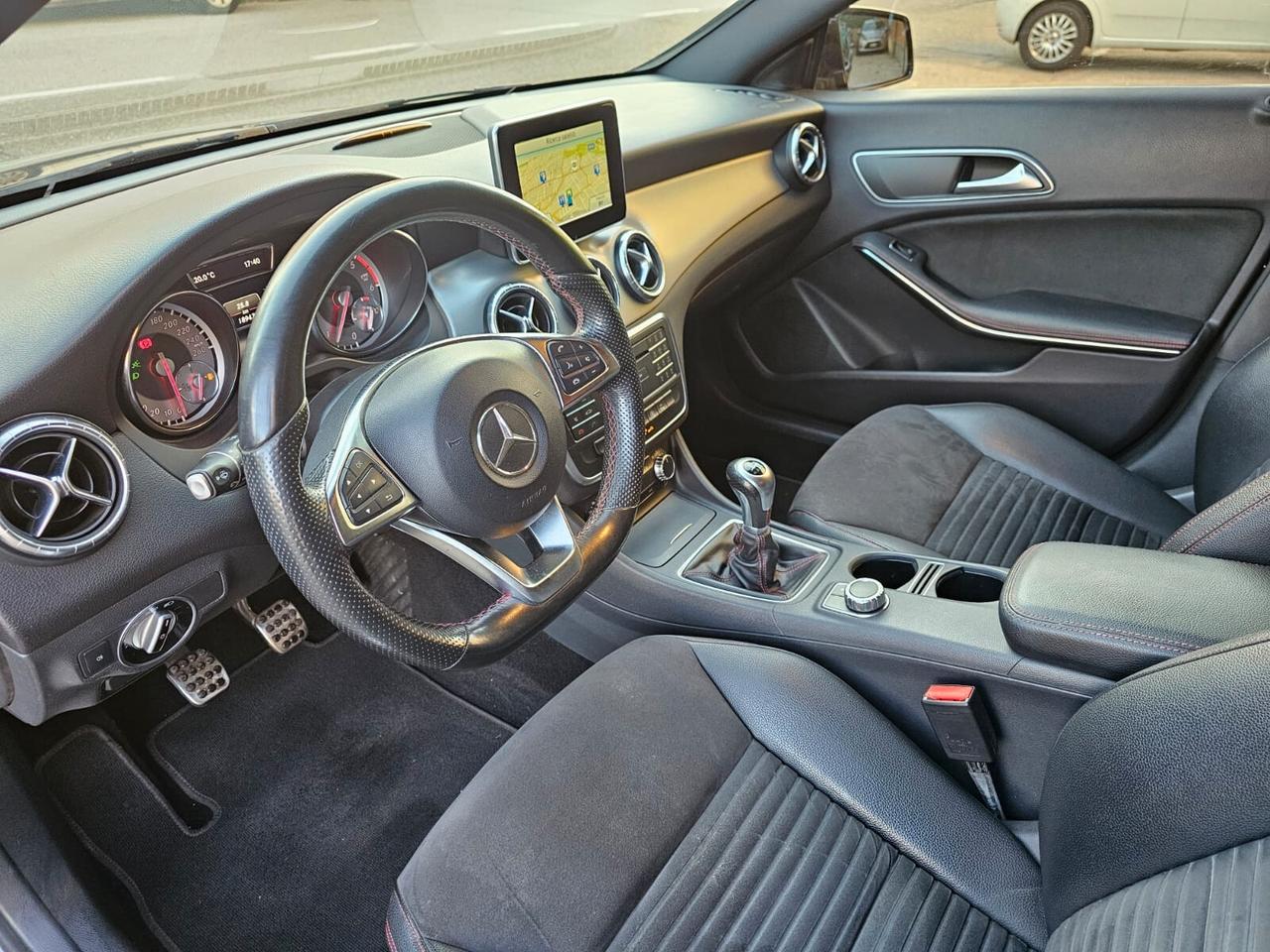 Mercedes-benz CLA 200d 136cv Shooting Brake Premium*AMG*