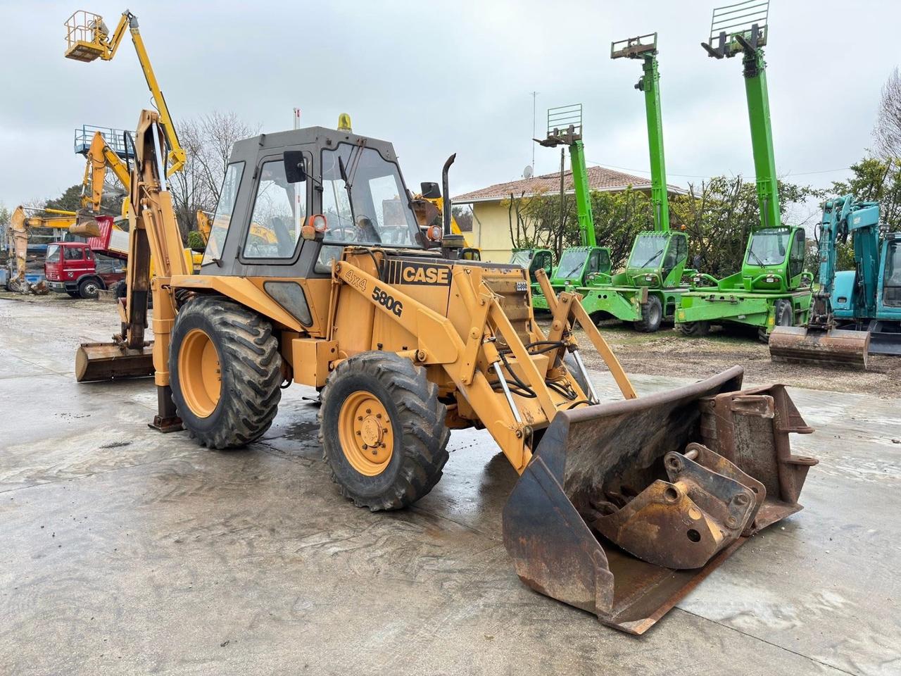 Terna CASE 580G 4x4 con telescopico