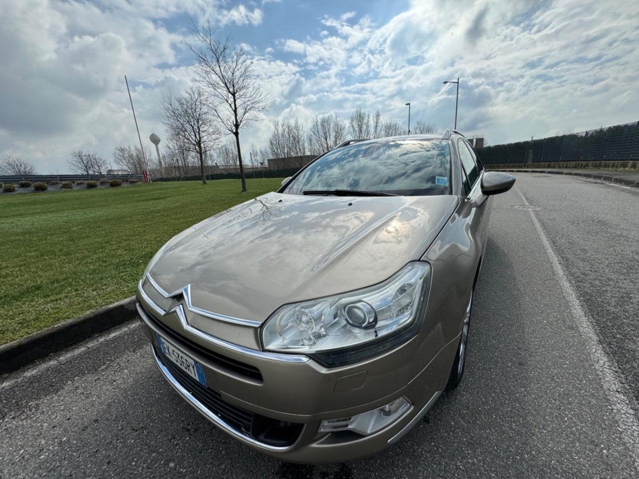 Citroen C5 2.0 HDi 140 Executive Tourer