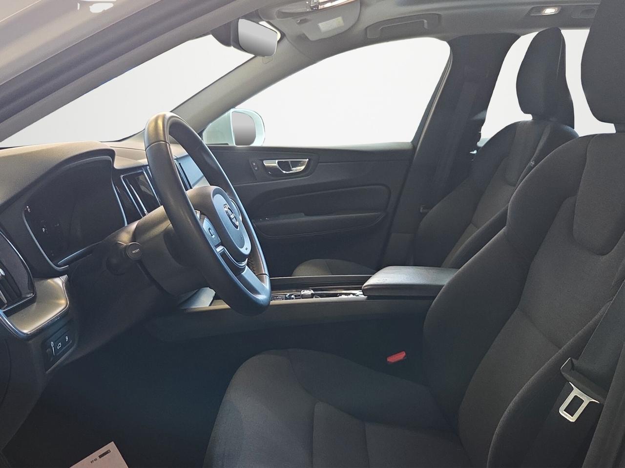 Volvo XC 60 T6 PLUG-IN AWD AUTO RECHARGE INS. EXP