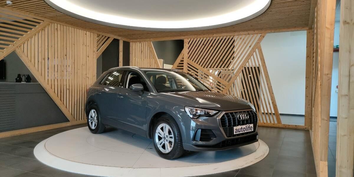 Audi Q3 35 2.0 tdi Business s-tronic