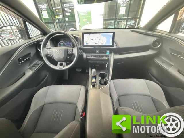 TOYOTA C-HR 2.0 Hybrid E-CVT Trend