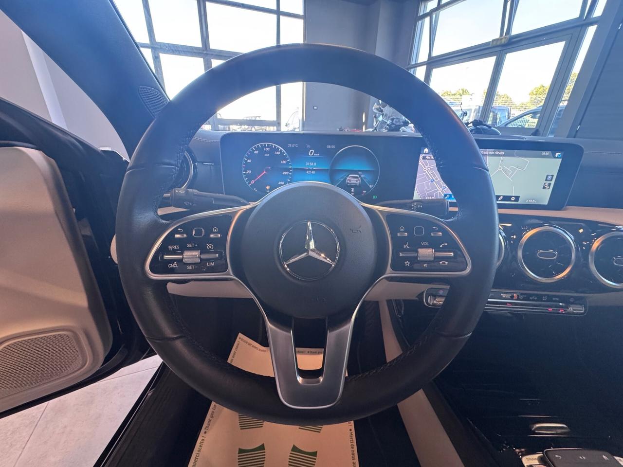 MERCEDES CLA 180CDI KM 42.000 SEDAN AT8 TETTO SPORT