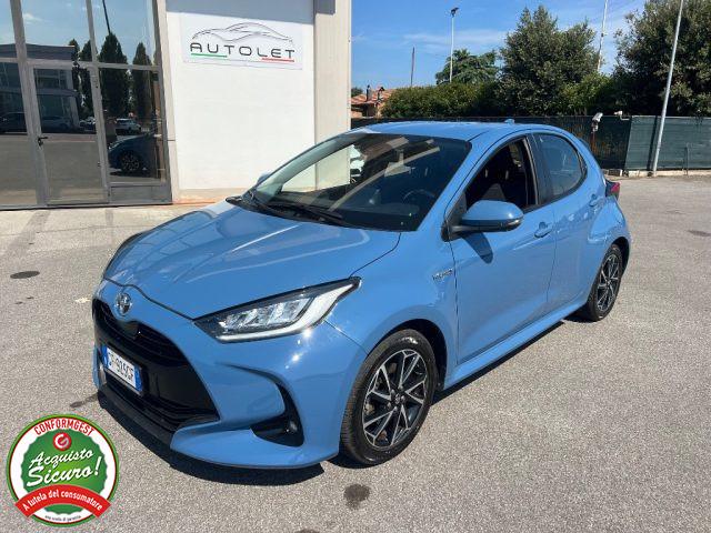 TOYOTA Yaris 1.5 Hybrid 5 porte Lounge - PER NEOPATENTATO -