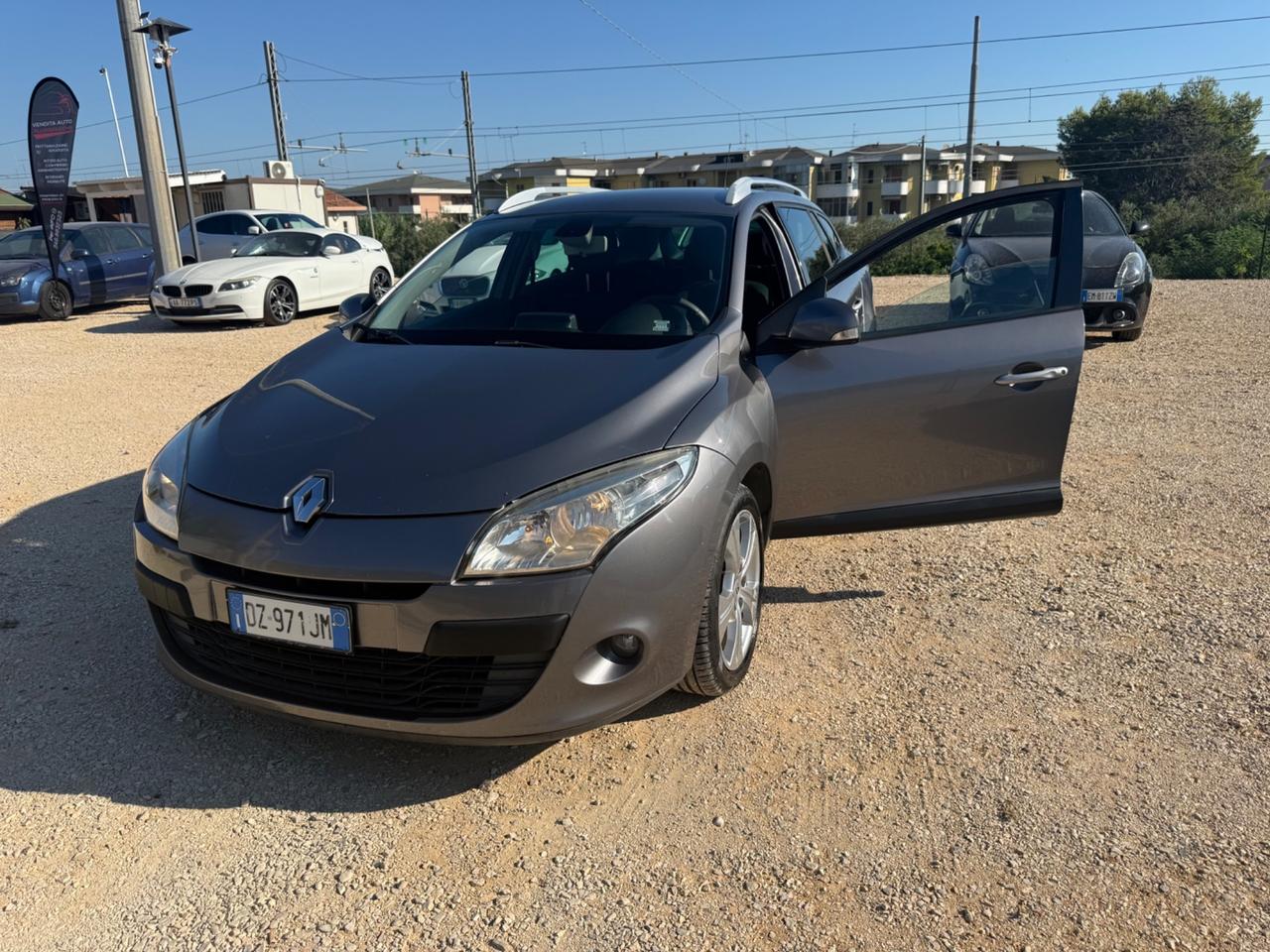 Renault Megane 1.5 dCi 110CV 2.499€