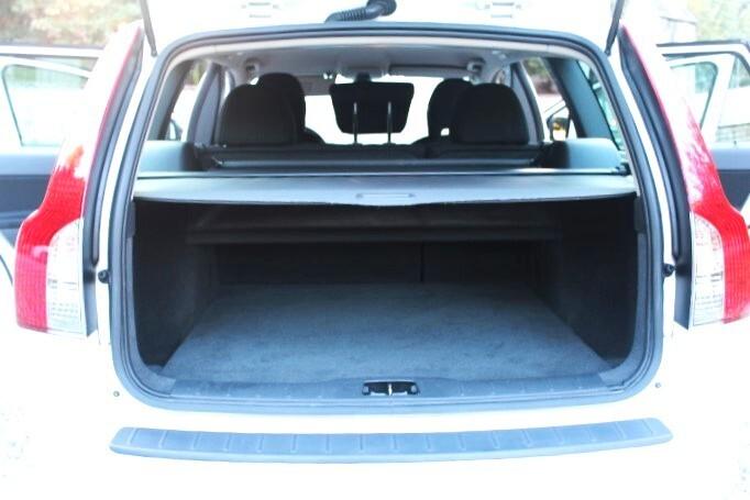 Volvo V50 1.6 d2 Polar 115cv CROSSOVER STUPENDO COME DA FOTO REALE UNICO UTILIZZATORE CLIMA AUT. CERCHI IN LEG