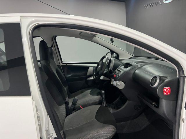 TOYOTA Aygo 1.0 12V VVT-i 5 porte Active Connect