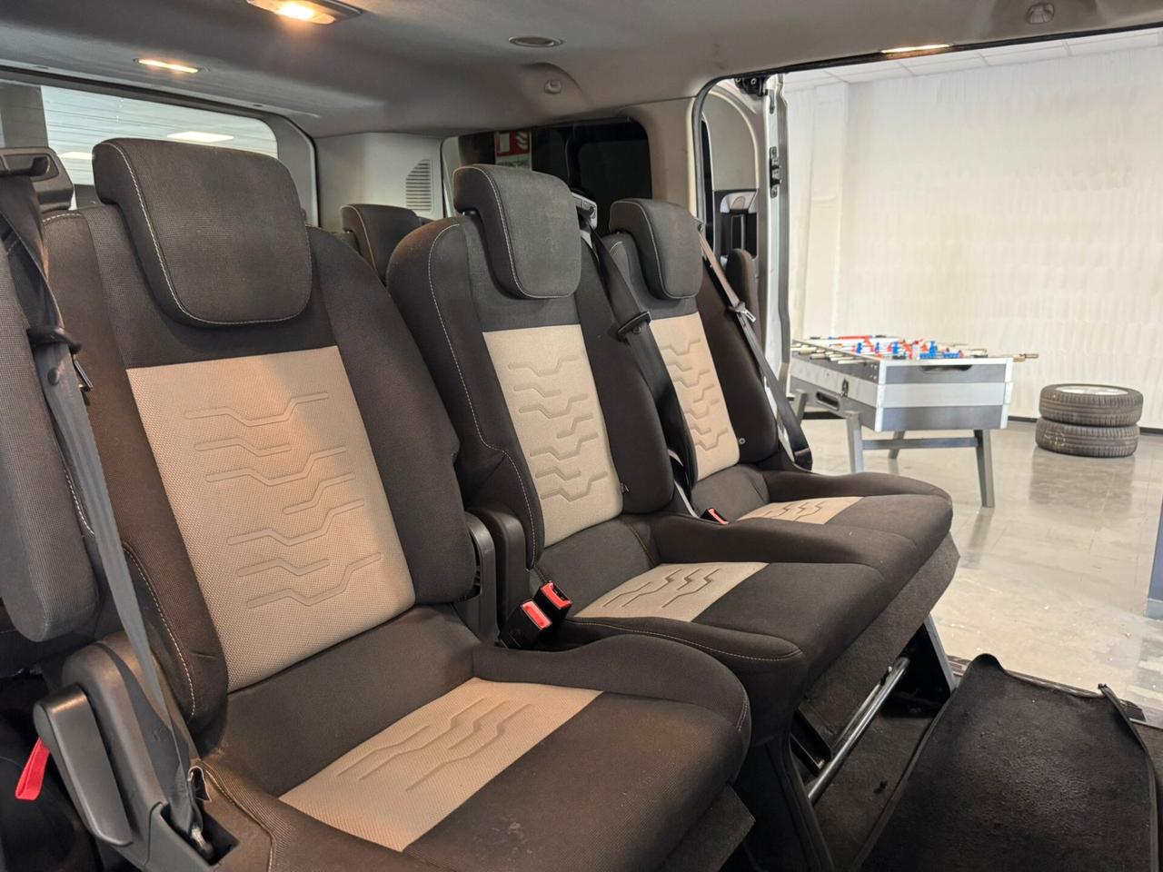 Ford Tourneo Custom 310 2.0 TDCi 130CV aut. PC Titanium