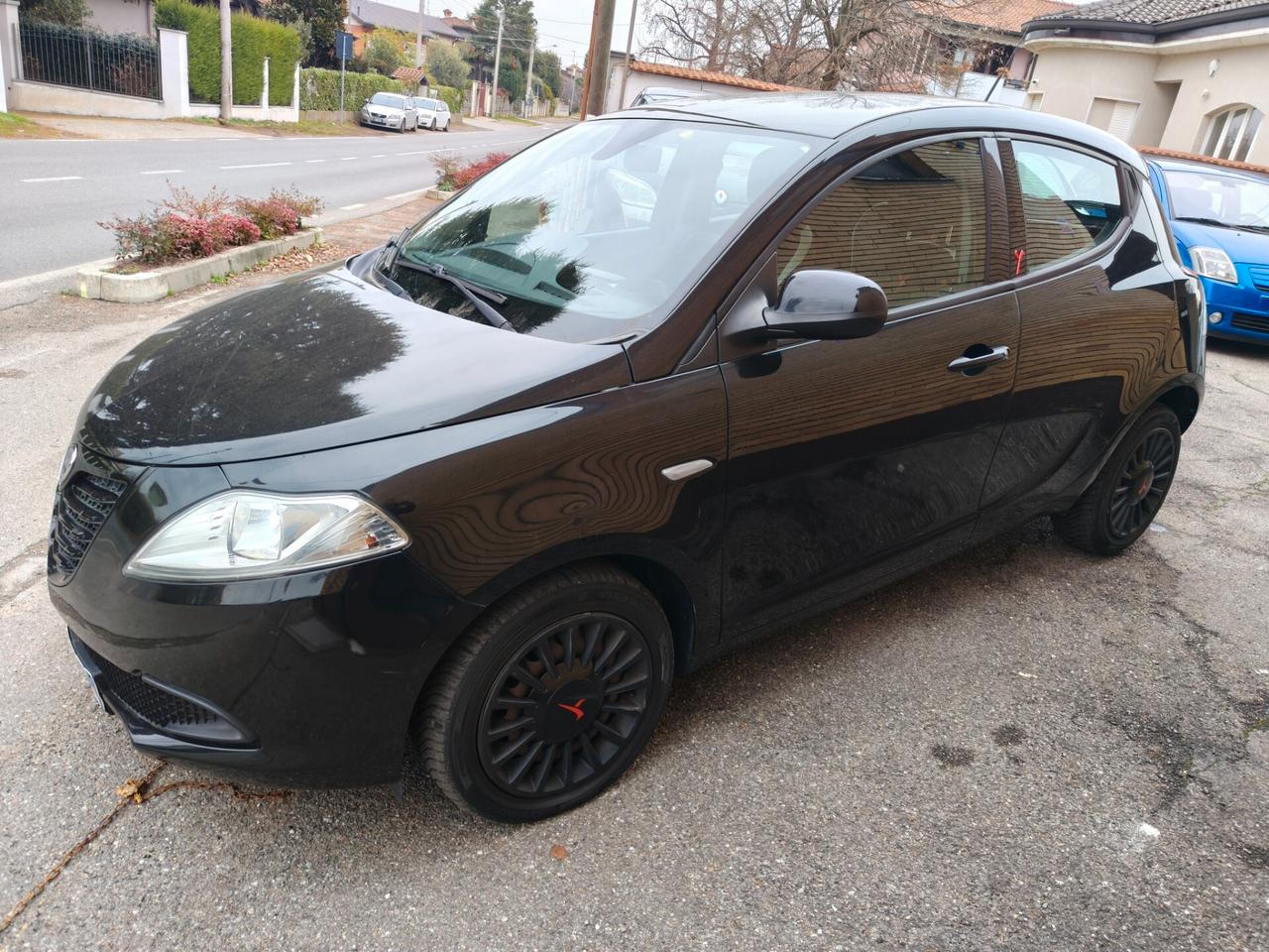 Lancia Ypsilon 1.2 69 CV 5 porte Elle