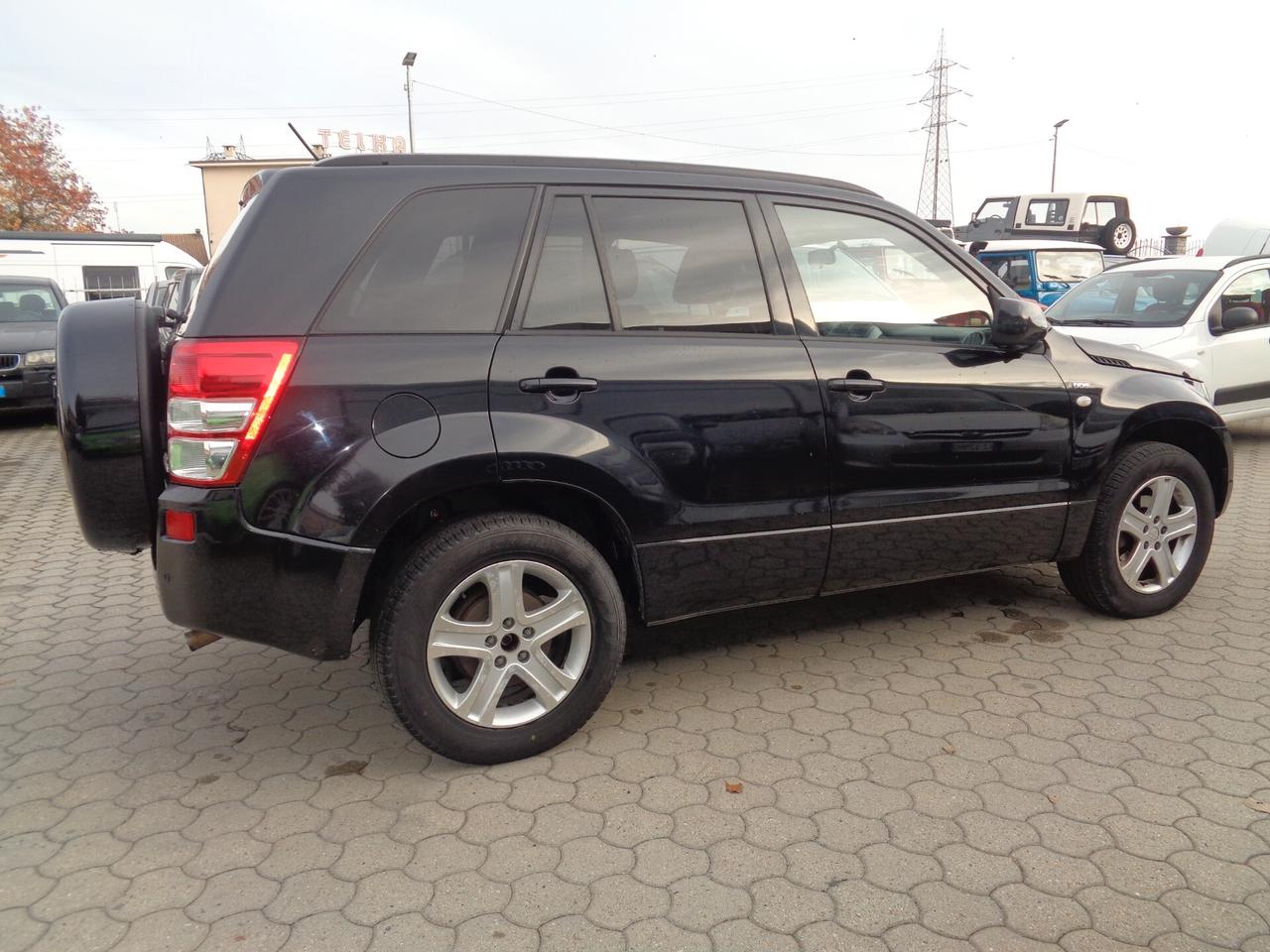 Suzuki Grand Vitara 1.9 DDiS 5 porte Executive