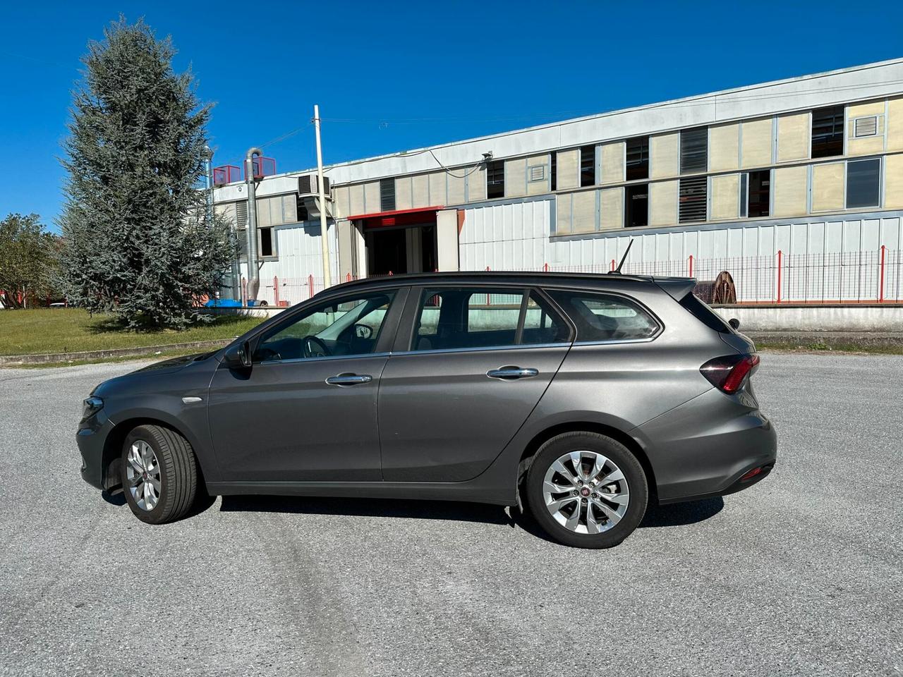 Fiat Tipo 1.6 Mjt S&S 120CV SW Lounge-2019