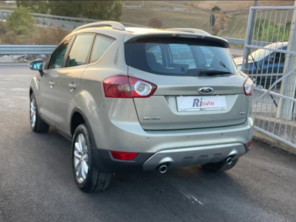 Ford Kuga 2.0 TDCi 136 CV 4WD Titanium DPF